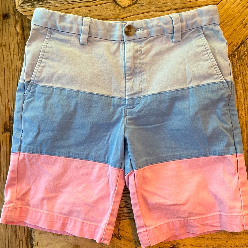 Vineyard Vines boys size 10 color block chino shorts